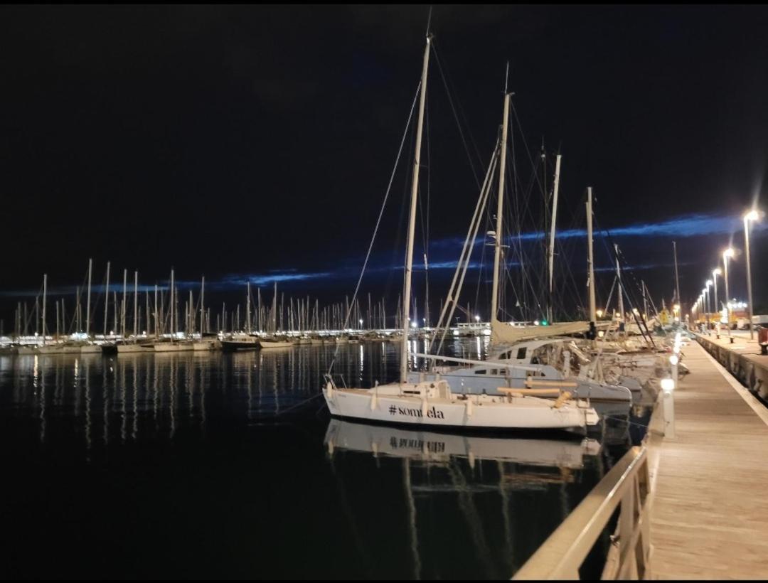 Zeus Hotel Valencia Kültér fotó